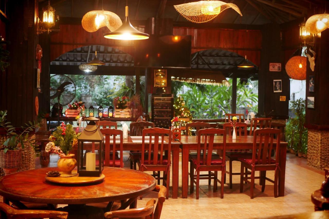 Big Elk Steak House - Homestay Trat Luaran gambar