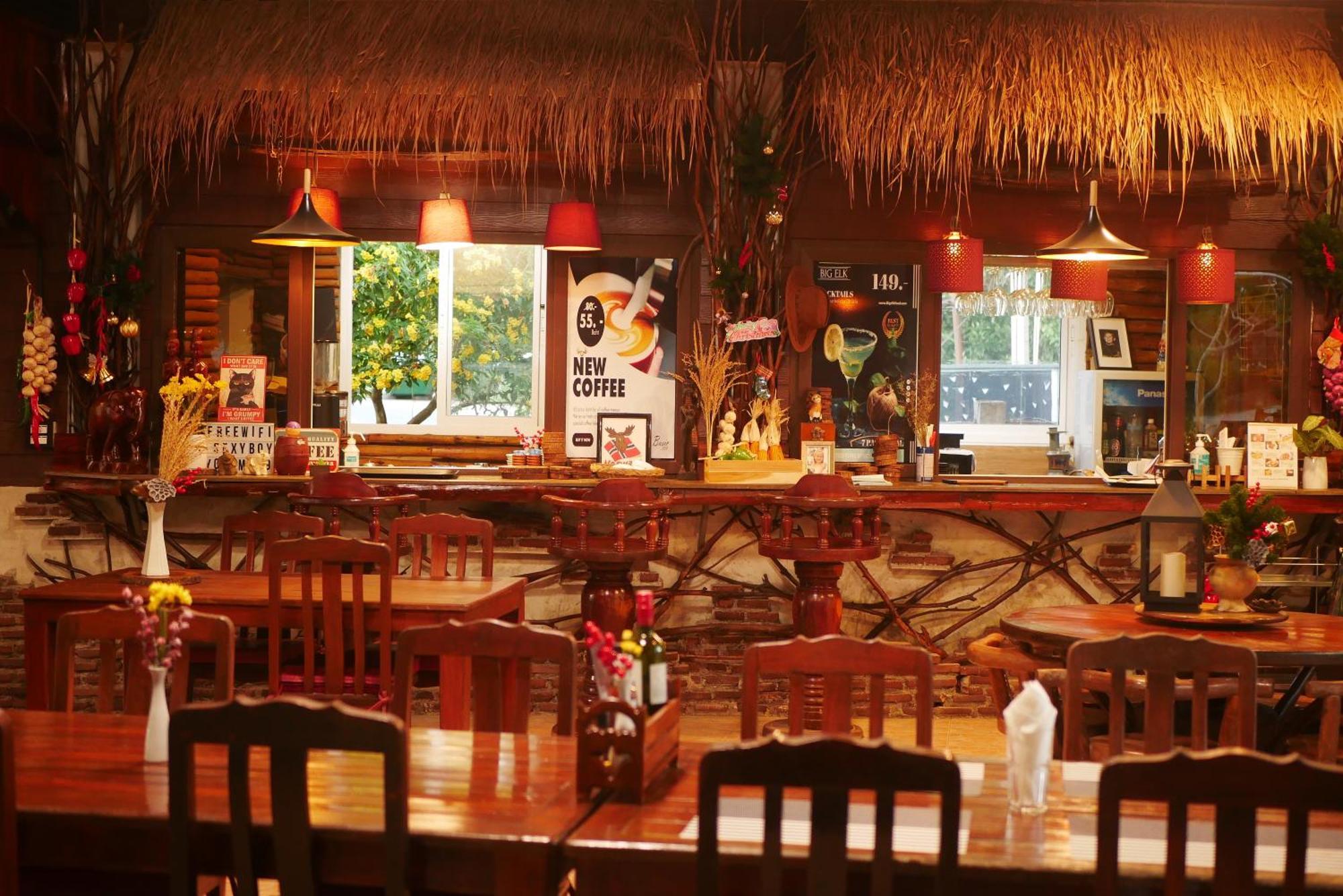 Big Elk Steak House - Homestay Trat Luaran gambar